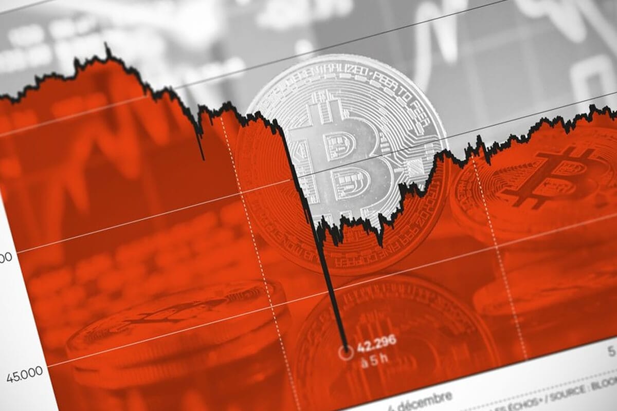 Bitcoin desaba, investidores em pânico: e se essa fase for o melhor momento para acumular?