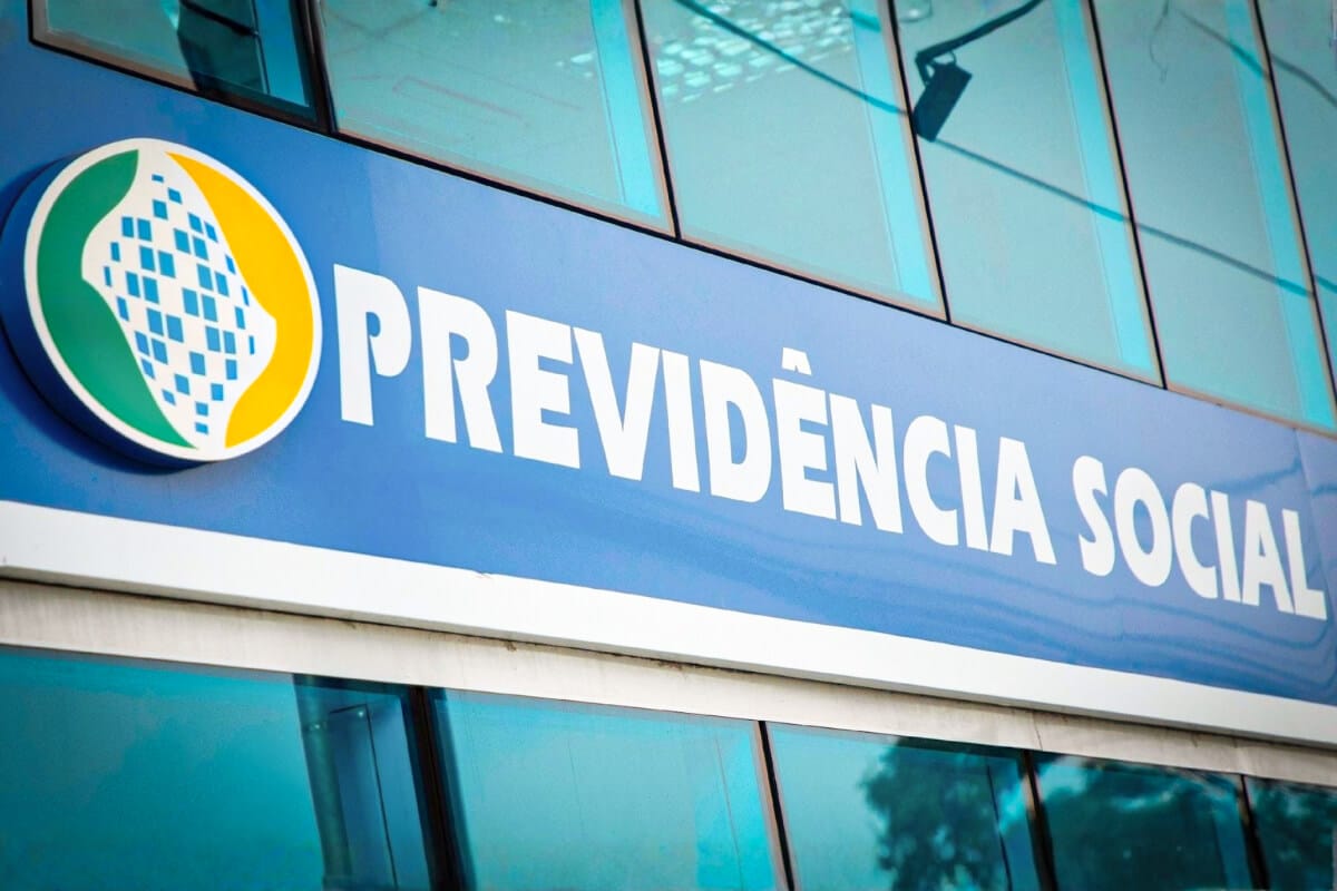 Aumento no INSS muda valor das aposentadorias e injeta R$ 30,7 bilhões em 2026