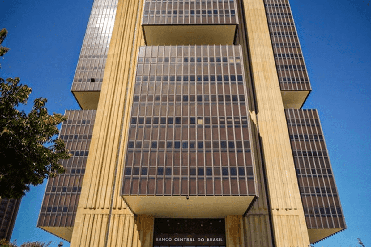 Banco Central libera bilhões esquecidos: quase 50 milhões podem sacar dinheiro esquecido sem burocracia