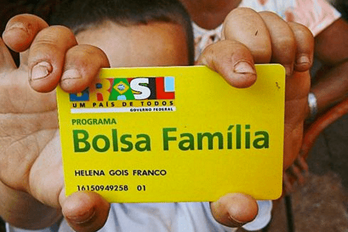 Bolsa Família em janeiro: datas de pagamento, extras por criança e alerta que pode cancelar seu benefício