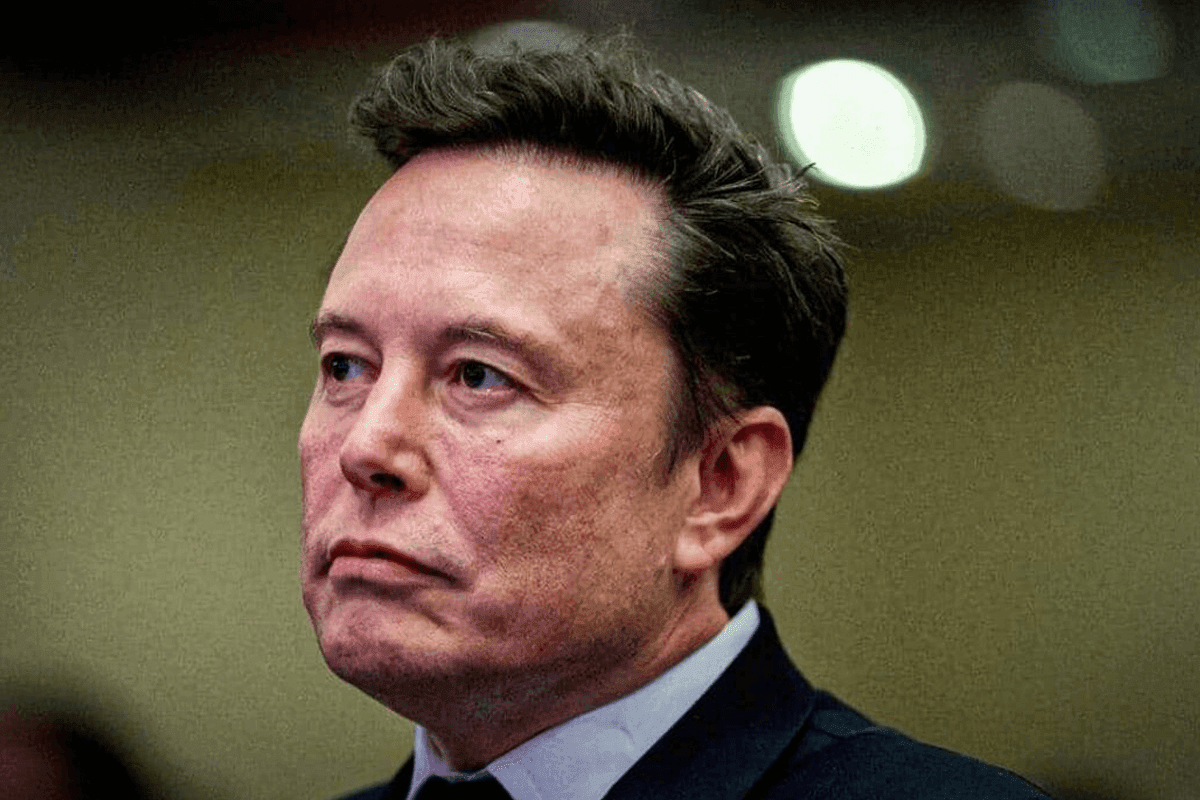 Elon Musk prevê fim da pobreza e aposentadoria graças à IA, diz que poupar será inútil e promete saúde universal