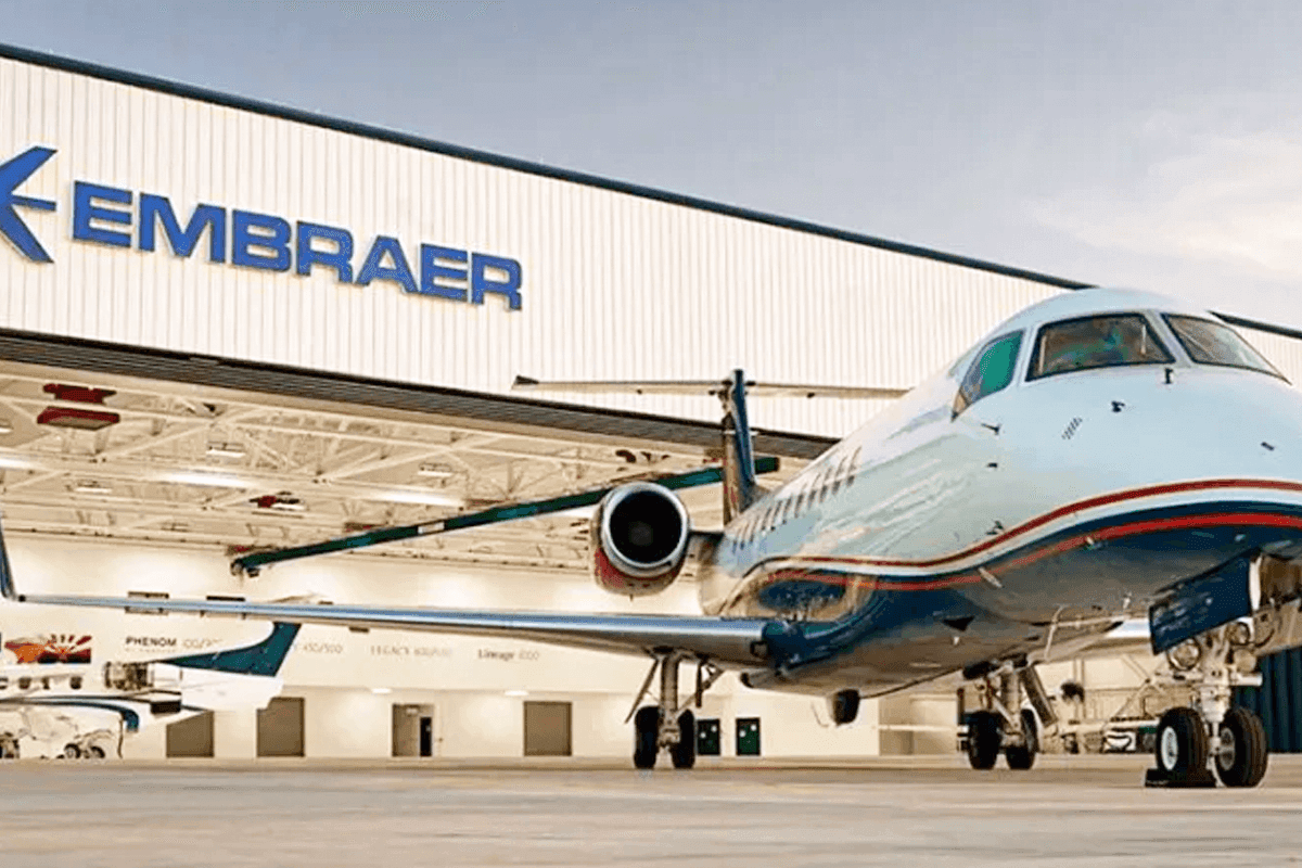 Embraer (EMBJ3) planeja transferir montagem final de jatos comerciais para a Índia